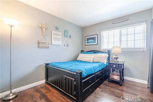 Image 28 of 43 For 4611 Myra  