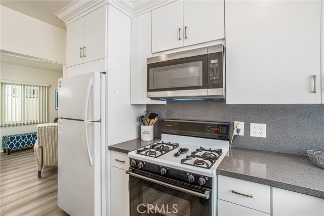 Detail Gallery Image 15 of 28 For 1408 W Oceanfront, Newport Beach,  CA 92661 - – Beds | – Baths