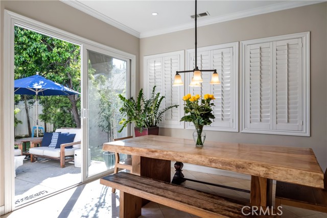 3619 Laurel Avenue, Manhattan Beach, California 90266, 4 Bedrooms Bedrooms, ,4 BathroomsBathrooms,Residential,Sold,Laurel,SB22045934