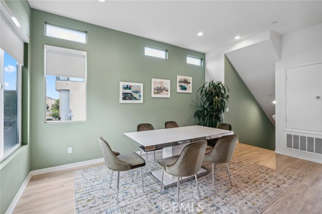 Detail Gallery Image 10 of 29 For 160 Keeper, Irvine,  CA 92618 - 2 Beds | 2/1 Baths