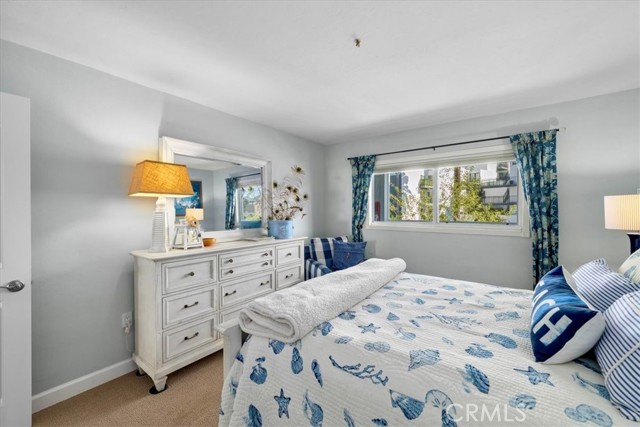 615 Esplanade, Redondo Beach CA: https://media.crmls.org/medias/71f437b6-0ea3-4c97-b87c-3d62afd34712.jpg