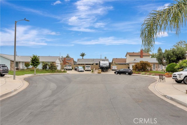 Detail Gallery Image 28 of 36 For 10685 Lynn Cir, Cypress,  CA 90630 - 3 Beds | 2 Baths