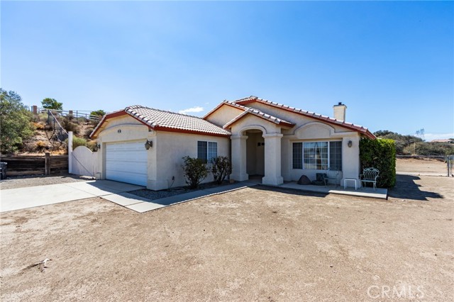 Detail Gallery Image 7 of 72 For 7170 Joshua, Oak Hills,  CA 92344 - 3 Beds | 2 Baths