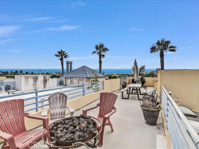 3405 S El Camino Real, San Clemente CA: https://media.crmls.org/medias/71f76853-481f-4bf0-ab4f-d98281d38fd5.jpg