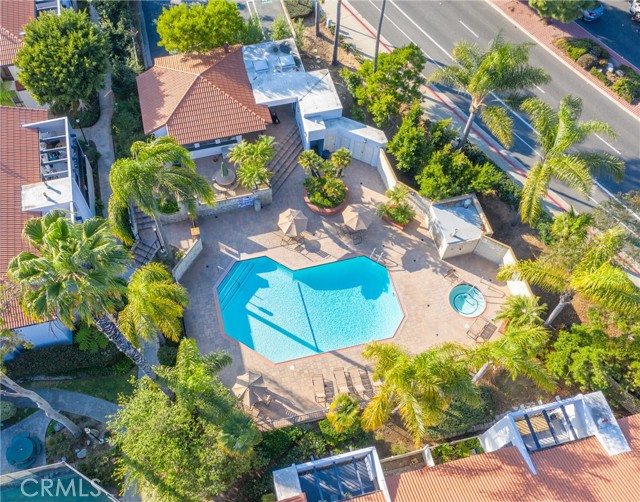 Detail Gallery Image 38 of 41 For 215 Wichita Ave #106,  Huntington Beach,  CA 92648 - 1 Beds | 1 Baths