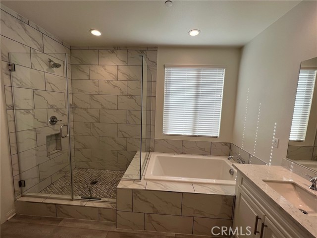 Detail Gallery Image 15 of 18 For 9413 Venetian Way, Jurupa Valley,  CA 92509 - 4 Beds | 2/1 Baths