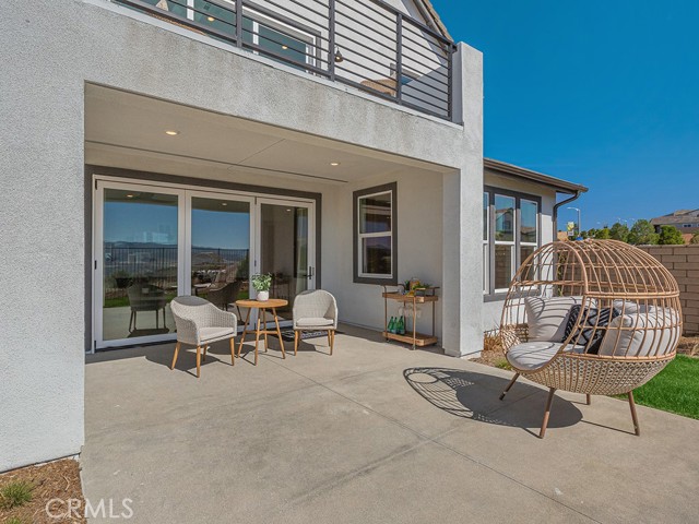 Detail Gallery Image 4 of 40 For 28905 Saddle Cir, Castaic,  CA 91384 - 3 Beds | 2/1 Baths