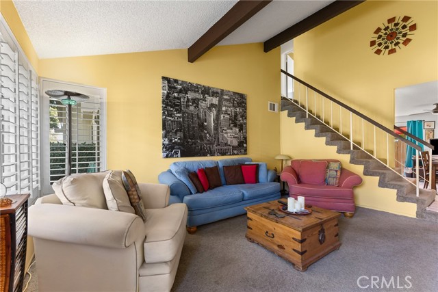 Detail Gallery Image 3 of 35 For 6135 Montecito Dr, Palm Springs,  CA 92264 - 3 Beds | 2/1 Baths