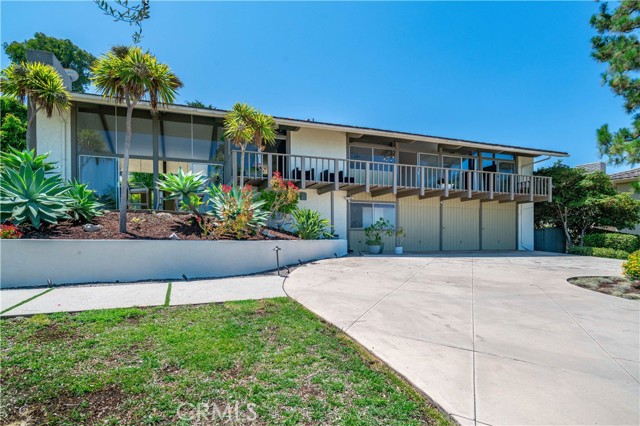 1500 Paseo Del Mar, Palos Verdes Estates CA: https://media.crmls.org/medias/71fa8da0-35b1-4df4-8847-0b35da33cc81.jpg