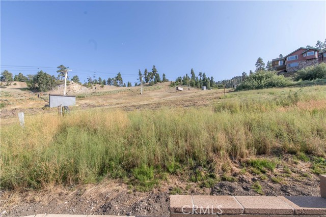 Detail Gallery Image 43 of 53 For 1377 Club View Dr #18,  Big Bear Lake,  CA 92315 - 3 Beds | 2/1 Baths