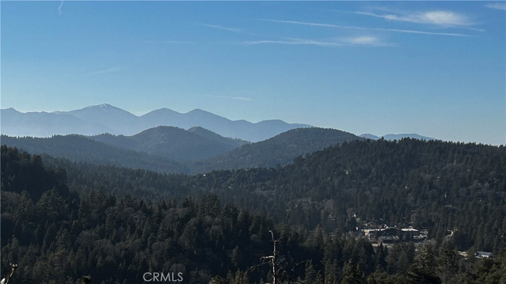 https://media.crmls.org/medias/71fcc464-59b1-4be9-a9e2-9fce8fa27d67.jpg?preset=X-Large