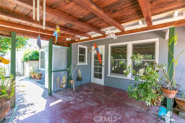 Detail Gallery Image 29 of 45 For 14719 Wyandotte St, Van Nuys,  CA 91405 - 2 Beds | 1/1 Baths