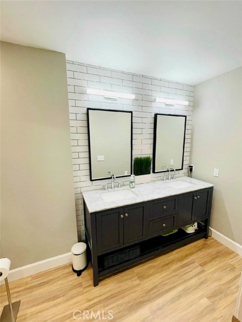 21192 Sierra Ridge, Lake Forest CA: https://media.crmls.org/medias/71fe3d2e-ca3b-43d1-b3ec-573bfe6a066c.jpg