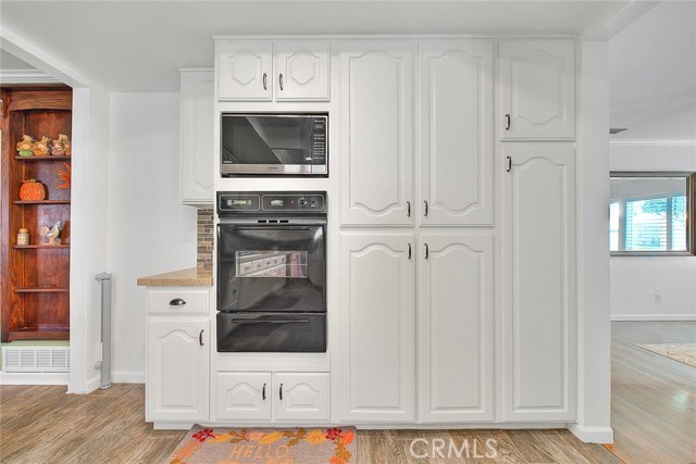 Detail Gallery Image 16 of 67 For 5026 Hersholt, Lakewood,  CA 90712 - 5 Beds | 2 Baths