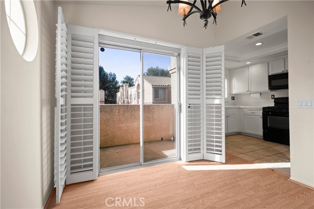 Detail Gallery Image 9 of 37 For 25132 Steinbeck Ave #F,  Stevenson Ranch,  CA 91381 - 2 Beds | 2 Baths