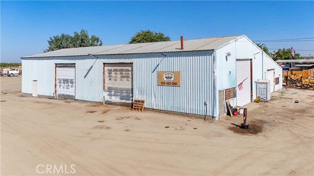 23174 Road 6, Chowchilla CA: https://media.crmls.org/medias/71fffd3a-3e3c-4c40-9e59-6be321ed8971.jpg