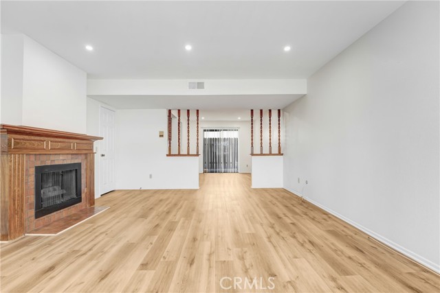 Detail Gallery Image 23 of 26 For 437 Ivy St #4,  Glendale,  CA 91204 - 2 Beds | 1/1 Baths