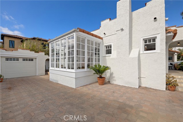 719 Catalina Avenue, Redondo Beach, California 90277, 2 Bedrooms Bedrooms, ,1 BathroomBathrooms,Residential,For Sale,Catalina,SB24227235