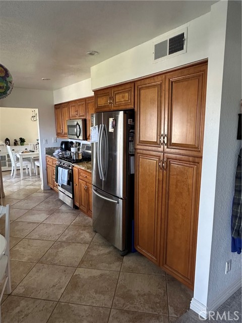 Detail Gallery Image 9 of 26 For 10 Spicewood, Aliso Viejo,  CA 92656 - 3 Beds | 2/1 Baths