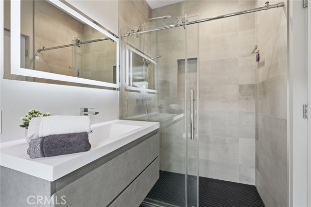 Detail Gallery Image 41 of 55 For 2434 Prospect, Montrose,  CA 91020 - 4 Beds | 3/1 Baths