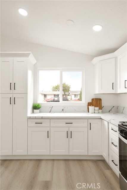 414 Markton Street, Los Angeles CA: https://media.crmls.org/medias/7201b1ec-1c6d-4d71-af16-fb44a6e5fd7d.jpg