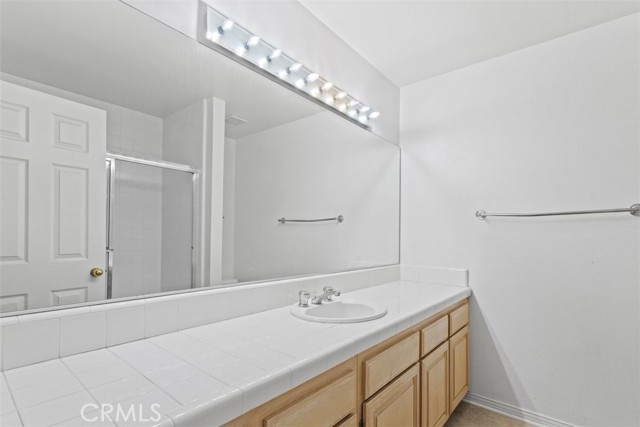 Detail Gallery Image 16 of 23 For 5200 White Oak Ave #61,  Encino,  CA 91316 - 2 Beds | 2/1 Baths