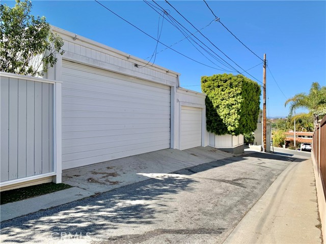 912 Ynez Avenue, Redondo Beach, California 90277, 4 Bedrooms Bedrooms, ,2 BathroomsBathrooms,Residential,Sold,Ynez,SB22045956