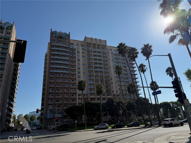 Detail Gallery Image 1 of 16 For 388 E Ocean Bld #408,  Long Beach,  CA 90802 - 2 Beds | 2 Baths