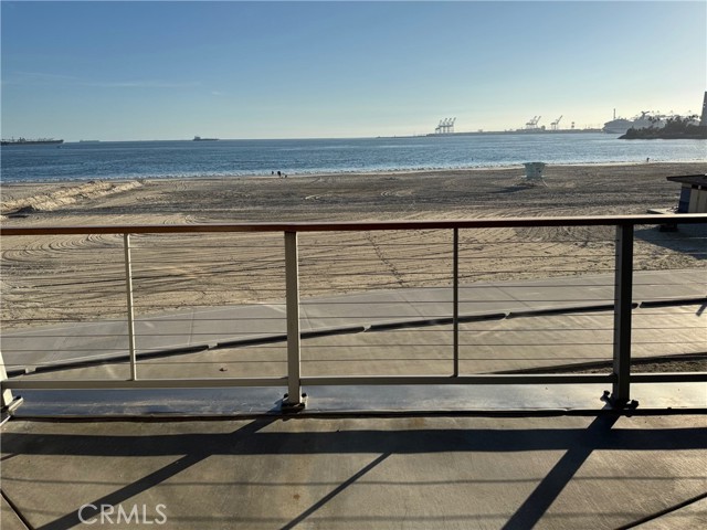 Detail Gallery Image 3 of 34 For 1400 E Ocean Bld #1203,  Long Beach,  CA 90802 - 3 Beds | 2 Baths