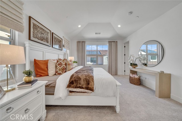 162 Somera, Irvine CA: https://media.crmls.org/medias/72034057-2541-4601-bd28-096a8ebbae1e.jpg