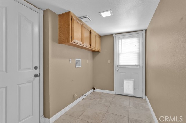 Detail Gallery Image 22 of 41 For 13044 San Lucas, Victorville,  CA 92392 - 4 Beds | 2/1 Baths