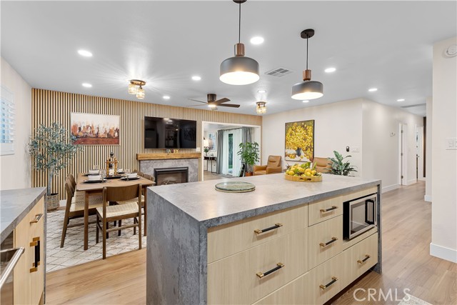 Detail Gallery Image 13 of 53 For 10562 Davit, Orange,  CA 92843 - 4 Beds | 3 Baths