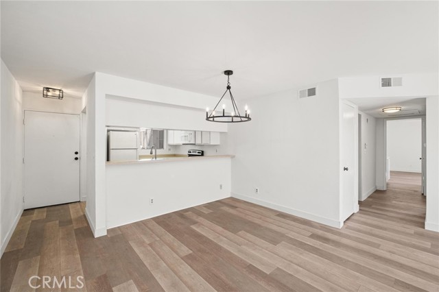 Detail Gallery Image 1 of 21 For 505 W 5th St #204,  Long Beach,  CA 90802 - 2 Beds | 2 Baths