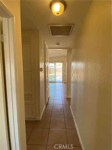 Detail Gallery Image 11 of 37 For 719 W Avenue H13, Lancaster,  CA 93534 - 4 Beds | 2 Baths