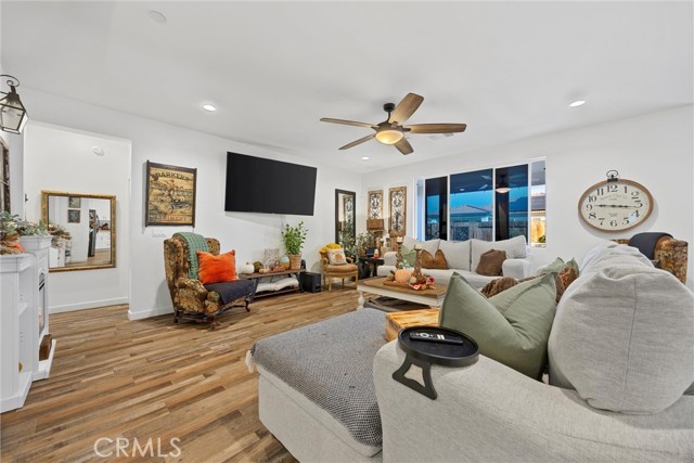 Detail Gallery Image 8 of 45 For 7600 Emerald Green, Bakersfield,  CA 93313 - 3 Beds | 2 Baths