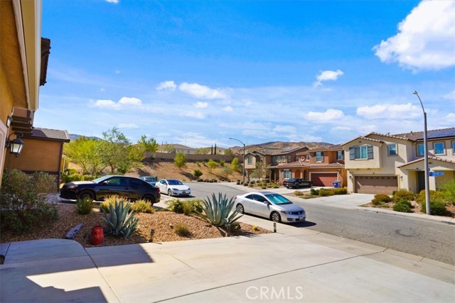 Detail Gallery Image 27 of 33 For 37418 Butternut Ln, Palmdale,  CA 93551 - 4 Beds | 4 Baths