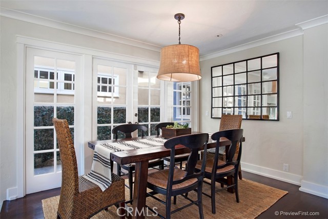 Detail Gallery Image 4 of 26 For 441 Carnation Ave, Corona Del Mar,  CA 92625 - 3 Beds | 2/1 Baths