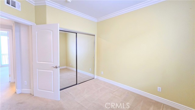 Detail Gallery Image 15 of 24 For 68 N Allen Ave #6,  Pasadena,  CA 91106 - 3 Beds | 3 Baths