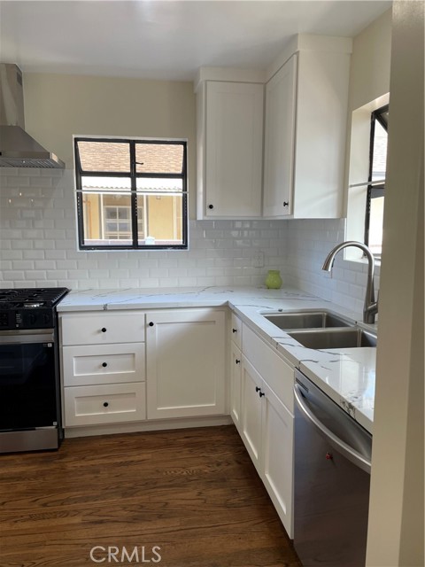 Detail Gallery Image 9 of 33 For 19205 Anza Ave, Torrance,  CA 90503 - 3 Beds | 2 Baths