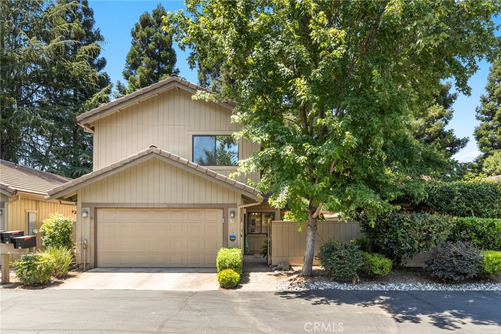 31 Pebblewood Pines Drive
