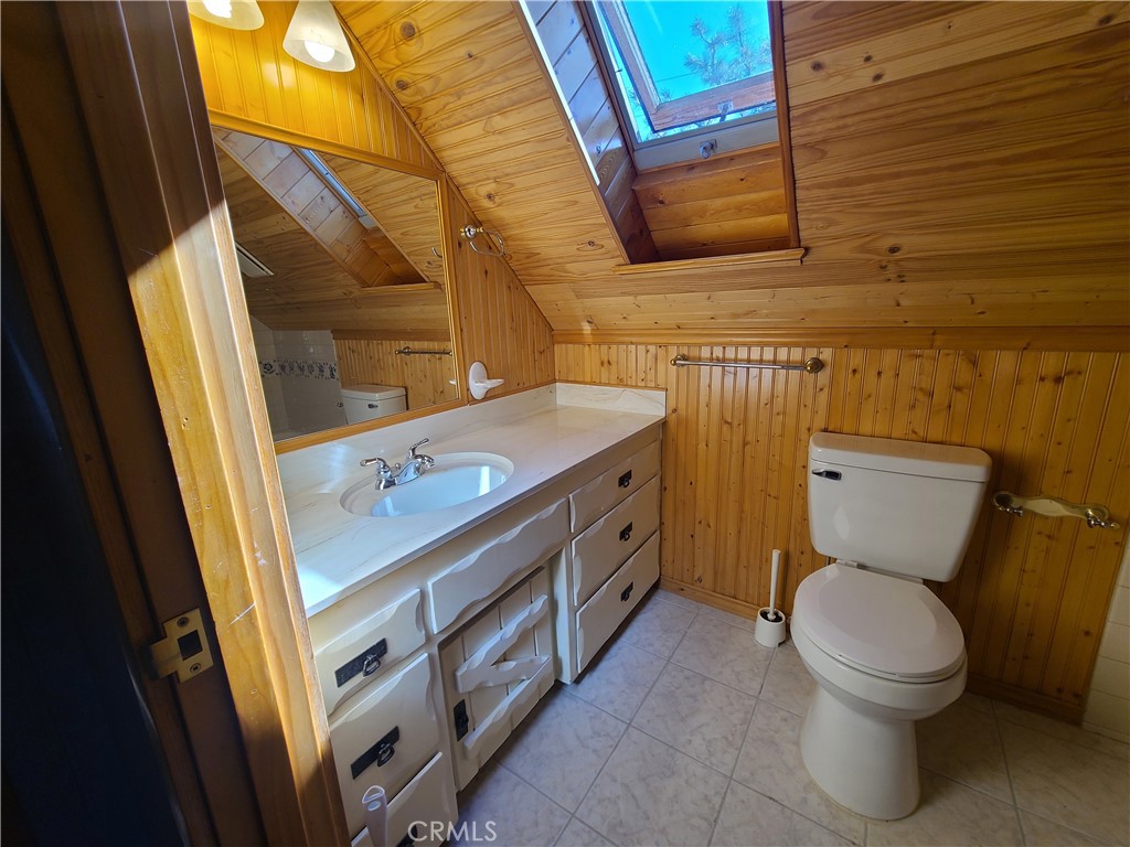 https://media.crmls.org/medias/7208f680-b87e-4444-9b39-084e85497025.jpg?preset=X-Large