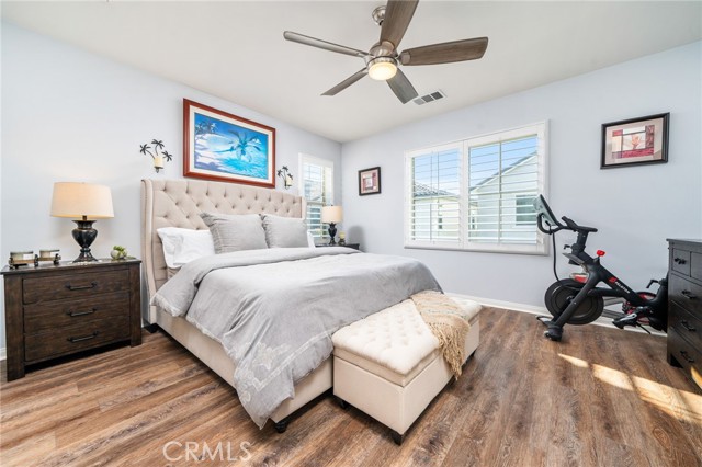 3143 E Painted Crescent Street, Ontario CA: https://media.crmls.org/medias/72094c10-69b4-4992-8a0b-cdc0a834499b.jpg