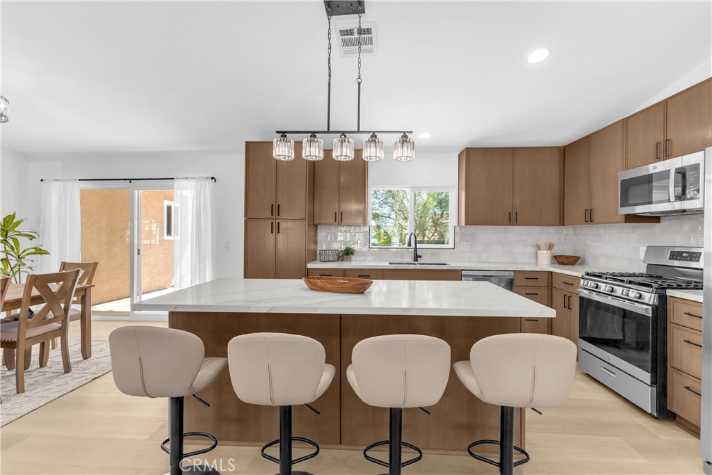 MLS #PW25256008 image #1