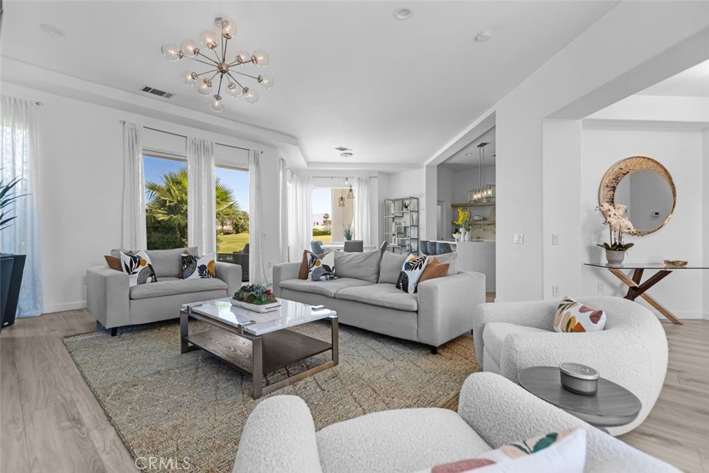 MLS #OC24101277 img 1