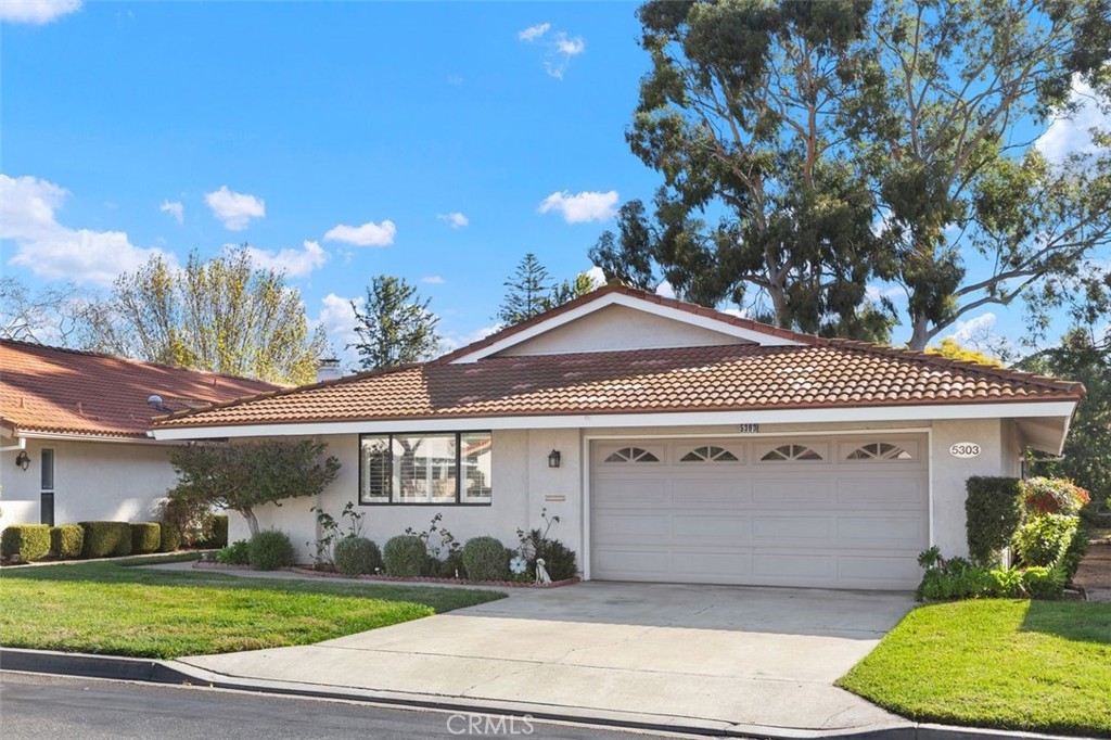 5303 Cantante, Laguna Woods, CA 92637