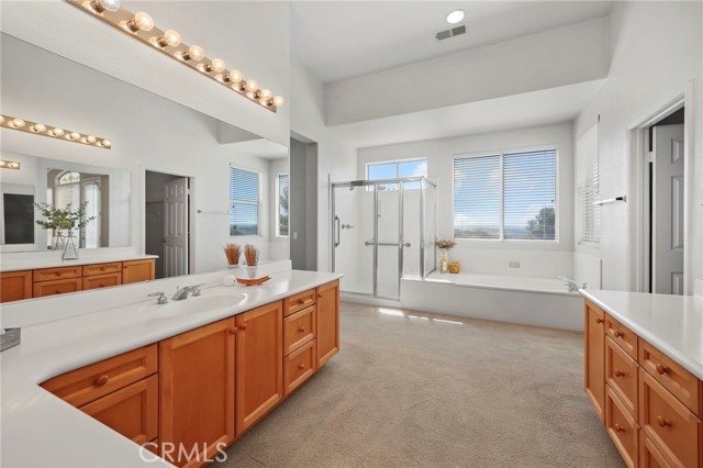 Detail Gallery Image 23 of 41 For 27402 Carino Cir, Mission Viejo,  CA 92692 - 5 Beds | 3 Baths