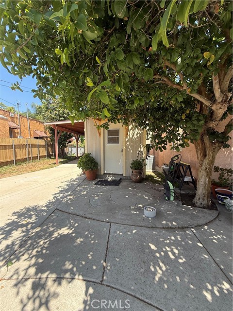 Image 21 of 27 For 516 Brand Boulevard