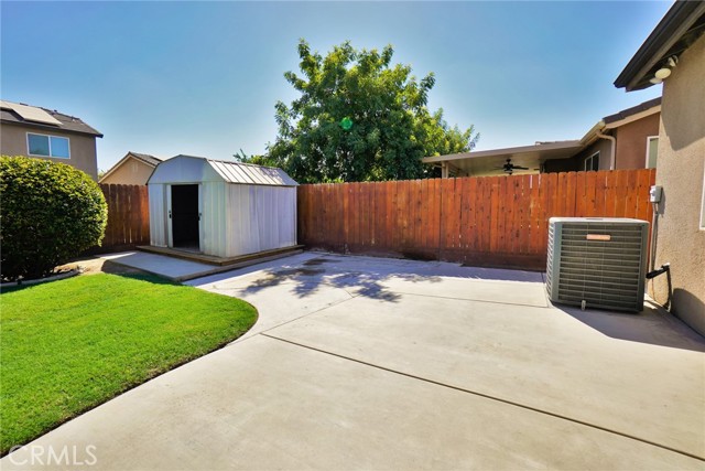 Detail Gallery Image 54 of 57 For 3000 Sunnyside Ct, Visalia,  CA 93292 - 3 Beds | 2 Baths