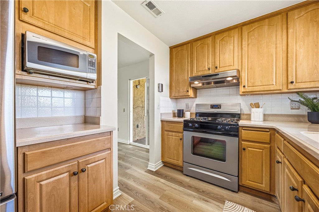 1404 Peacock Boulevard - photo 9