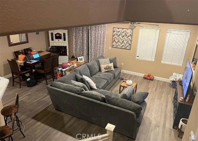 36303 Vincenzo Way, Winchester CA: https://media.crmls.org/medias/720f4d72-2973-4a5f-94a2-ffe9d90c0ae6.jpg
